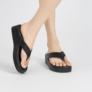 Athlefit Women’s Platform Casual Flip Flop Sandal